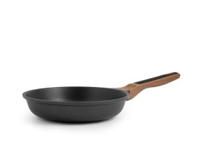 Black wood ponev 20cm